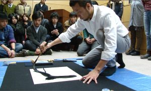 伝える前田鎌利講演会の撮影